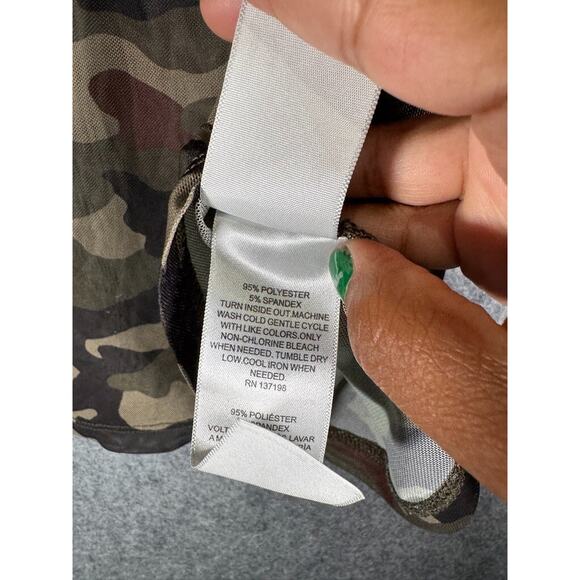 Nina‎ Parker Top Women 1X Green Camo Sheer Mesh Blouse Long Sleeve Stretch - Picture 3 of 7